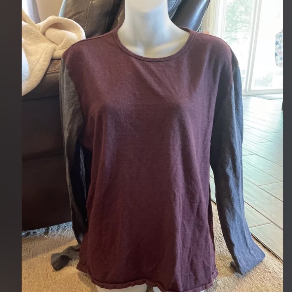 Banana republic men’s Sz L  jersey top